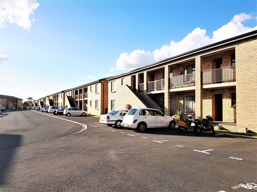 2 Bedroom Property for Sale in Fairview Golf Estate Western Cape